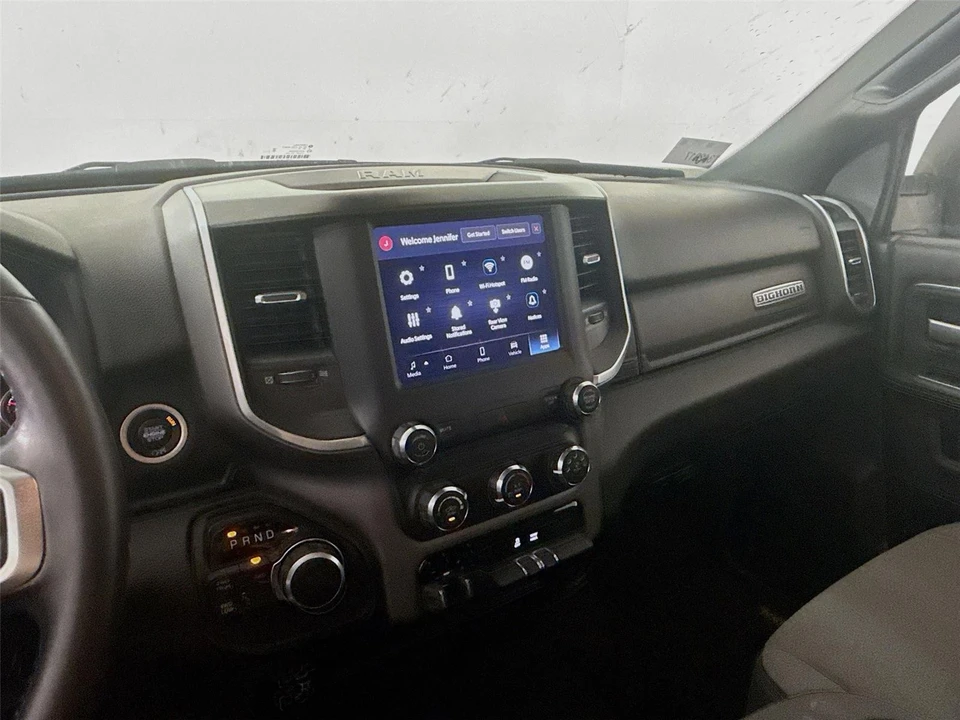 2024 Ram 2500 - Image 7 of 30