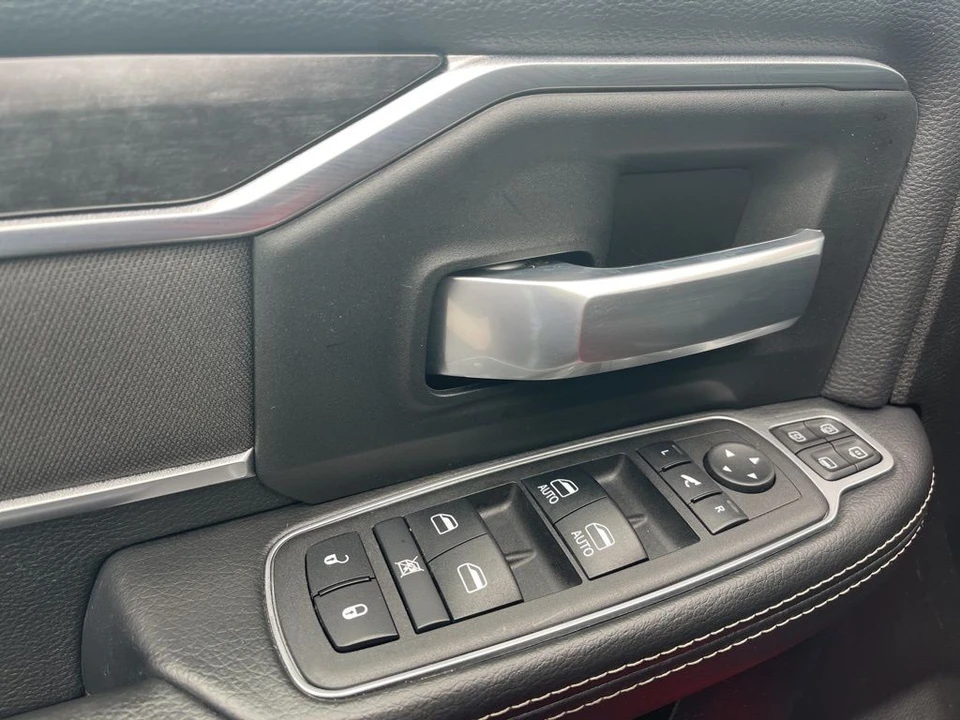 2024 Ram 2500 - Image 10 of 12