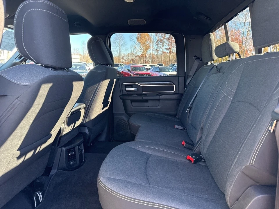 2024 Ram 2500 - Image 11 of 12