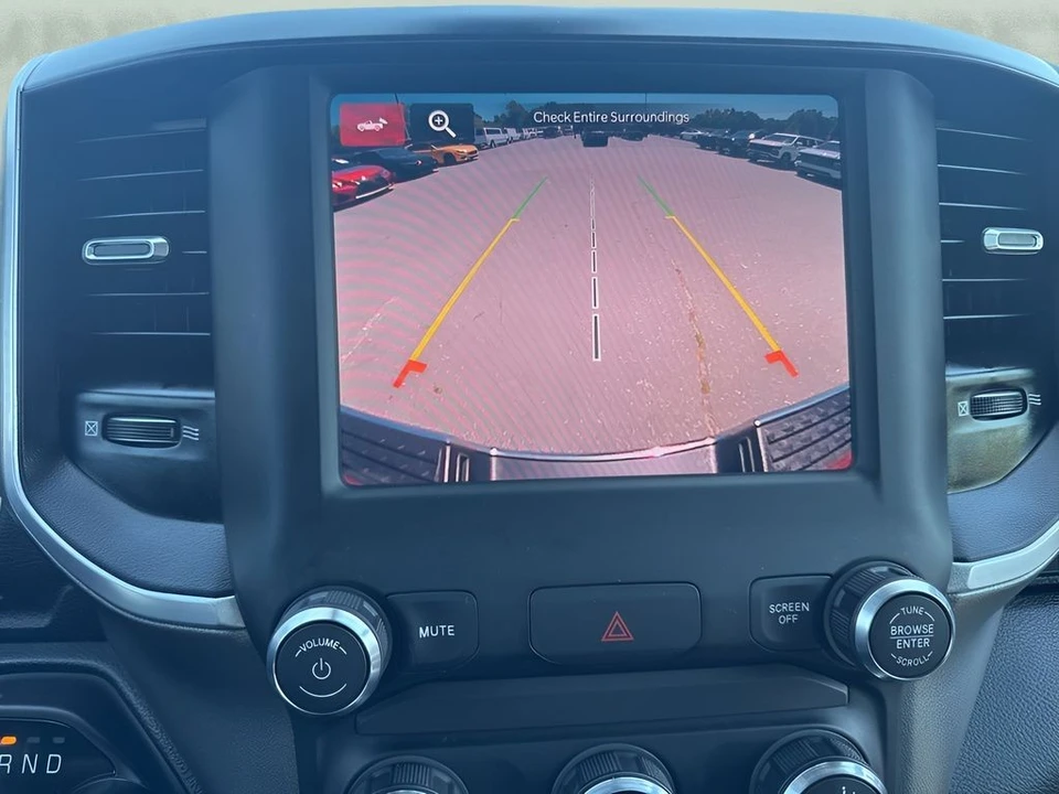2024 Ram 2500 - Image 22 of 31