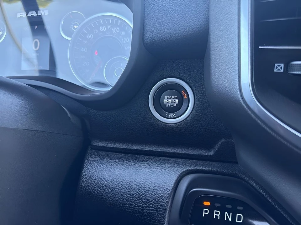 2024 Ram 2500 - Image 23 of 31