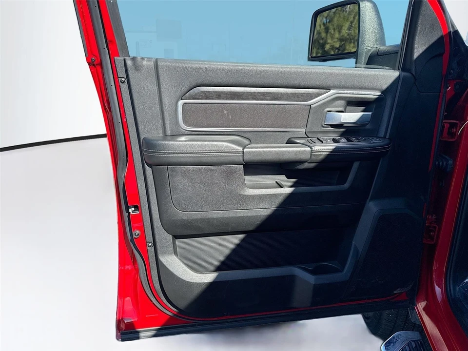 2024 Ram 2500 - Image 18 of 21