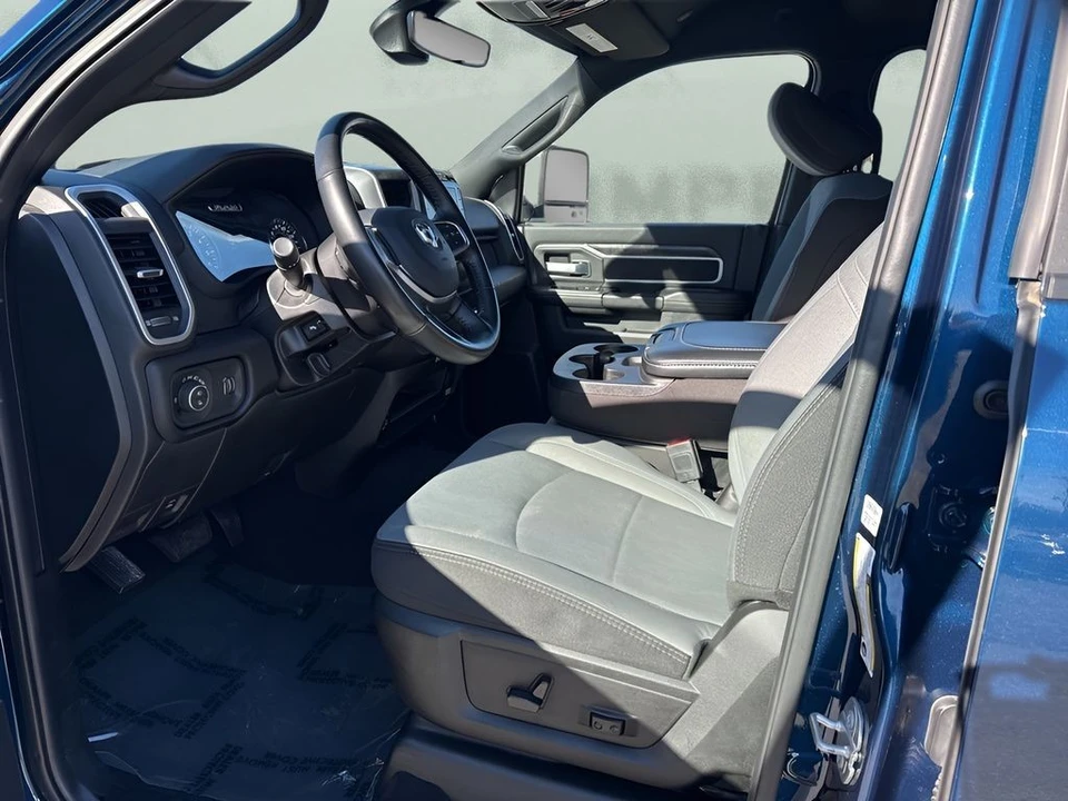 2024 Ram 2500 - Image 9 of 12