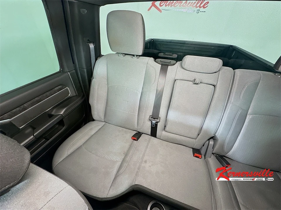 2024 Ram 2500 - Image 12 of 21
