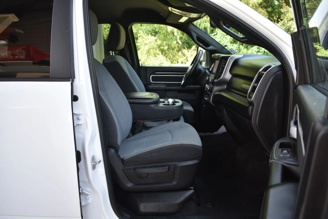 2024 Ram 2500 - Image 16 of 21
