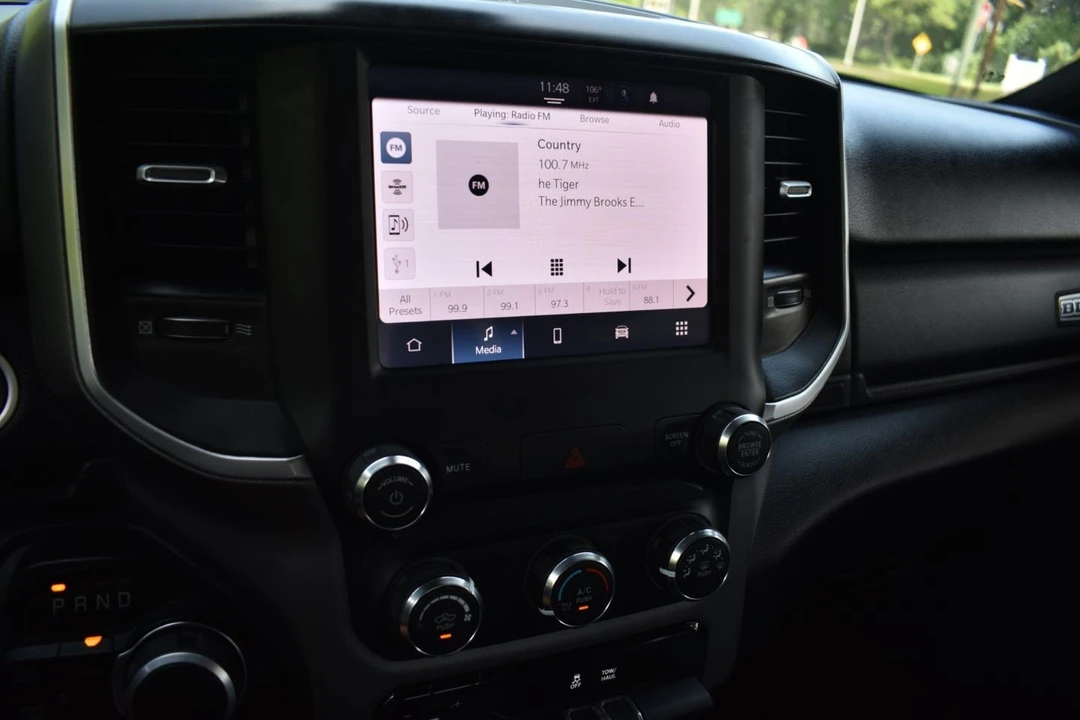 2024 Ram 2500 - Image 13 of 21