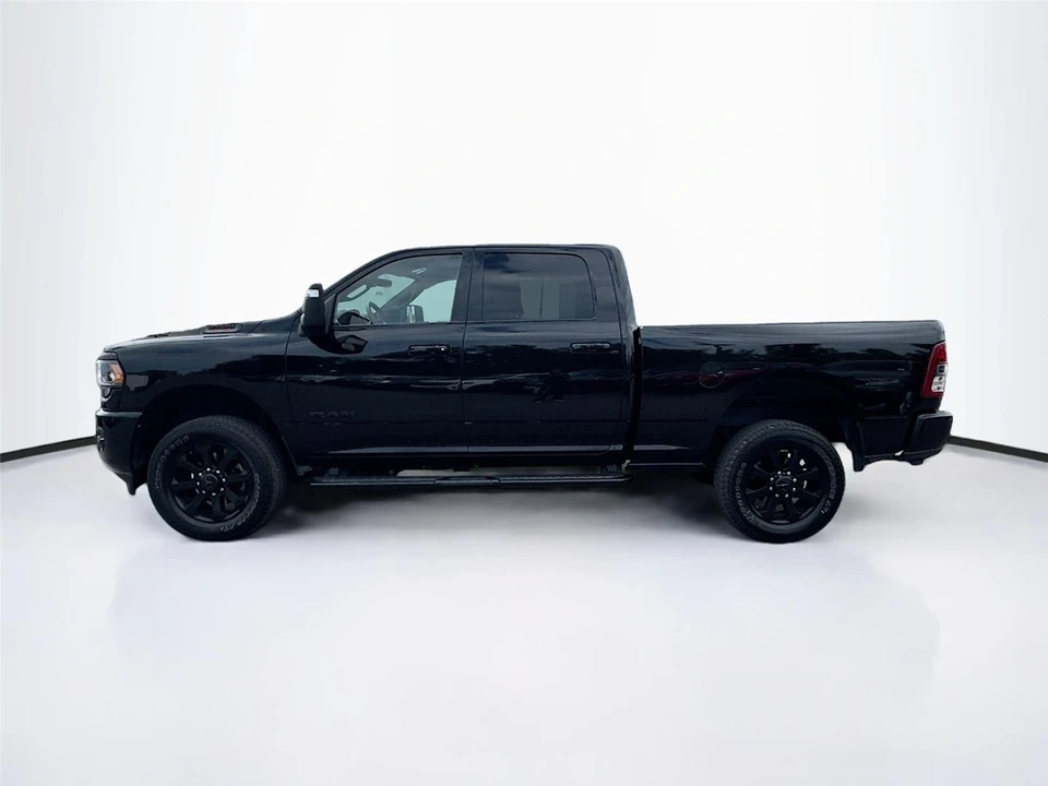 2024 Ram 2500 - Image 4 of 21