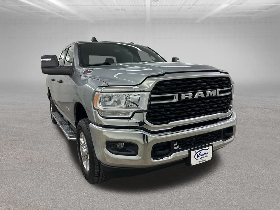 2024 Ram 2500 - Image 3 of 12