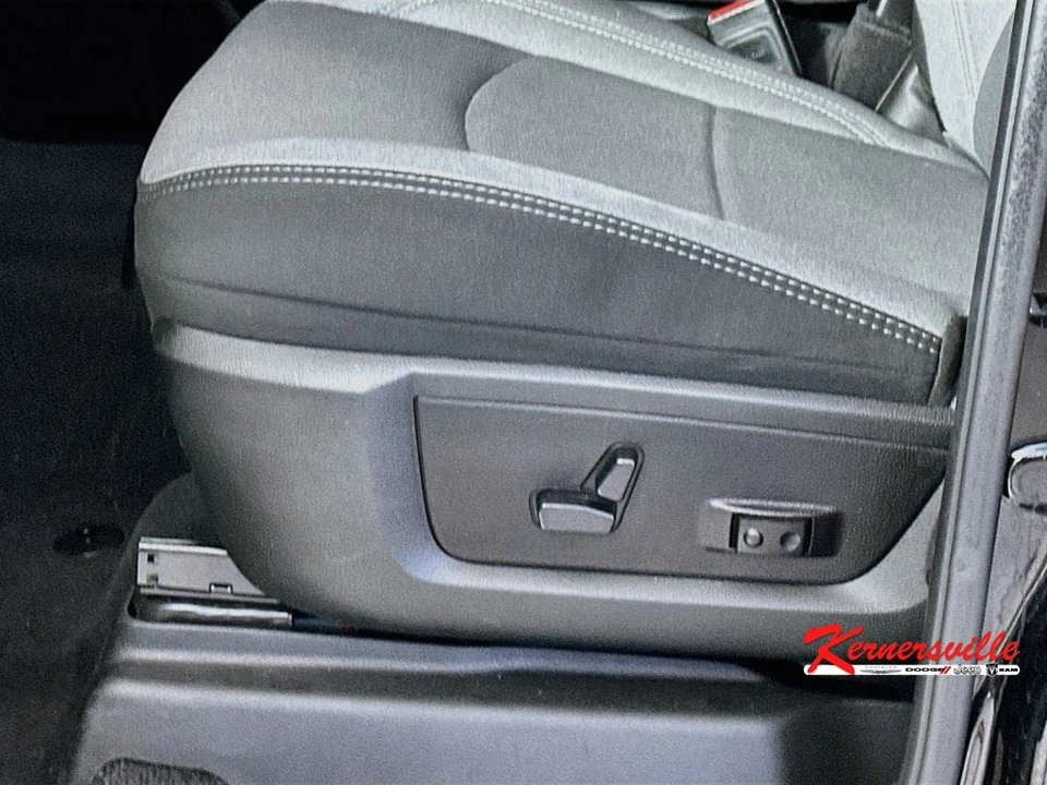 2024 Ram 2500 - Image 21 of 24