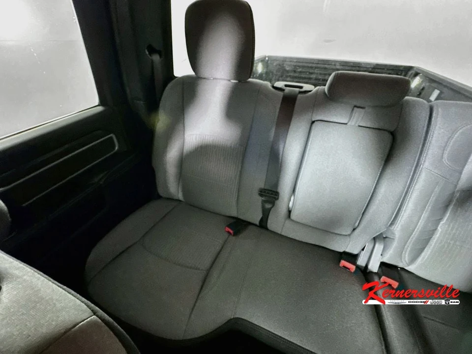 2024 Ram 2500 - Image 12 of 24