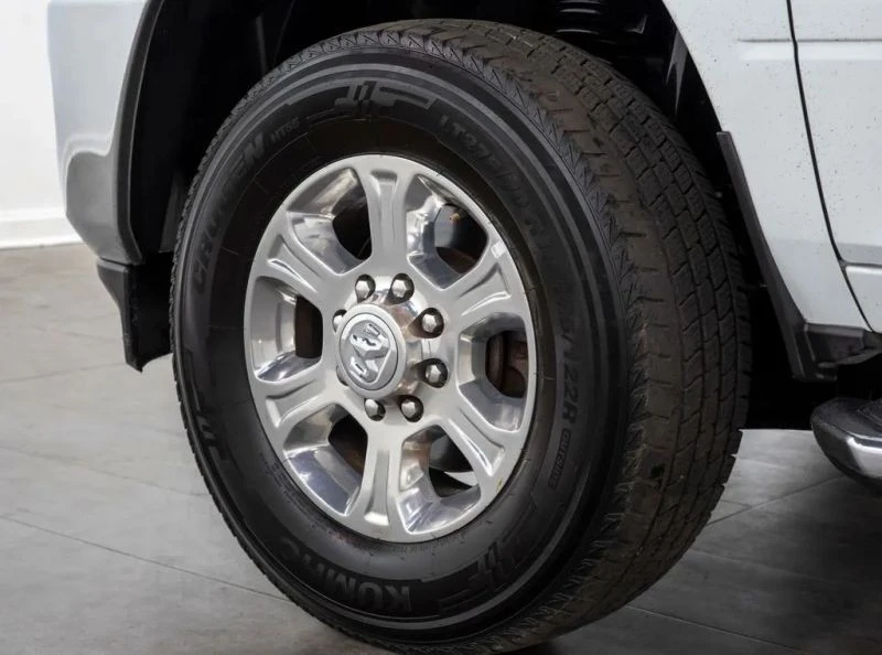2024 Ram 2500 - Image 6 of 12
