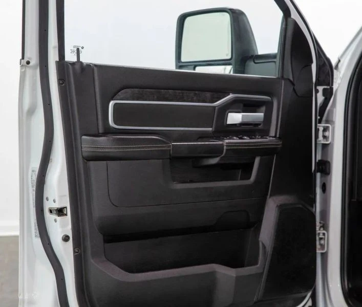 2024 Ram 2500 - Image 8 of 12