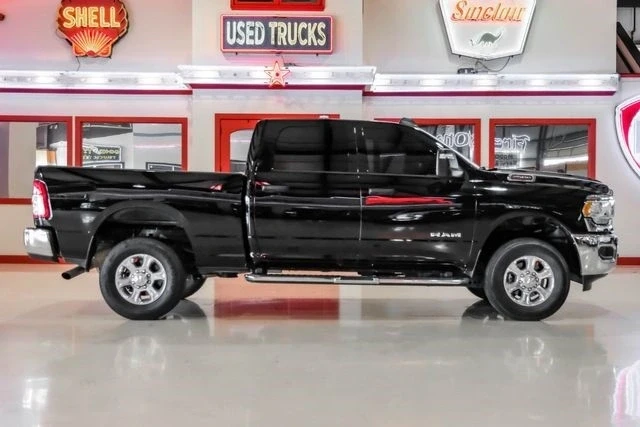 2024 Ram 2500 - Image 10 of 21