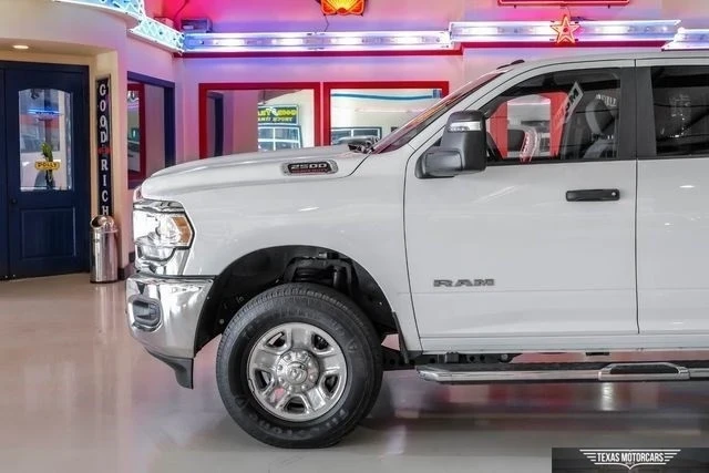 2024 Ram 2500 - Image 13 of 21