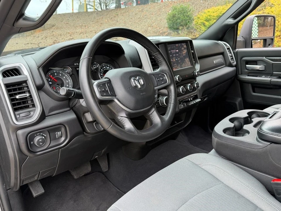 2024 Ram 2500 - Image 16 of 21