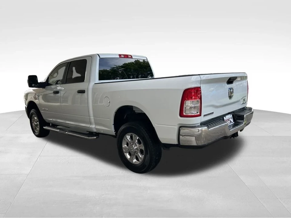 2024 Ram 2500 - Image 4 of 12