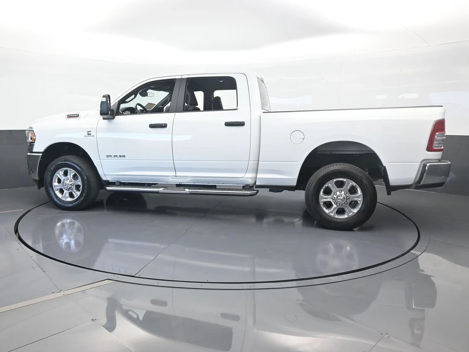 2024 Ram 2500 - Image 3 of 12