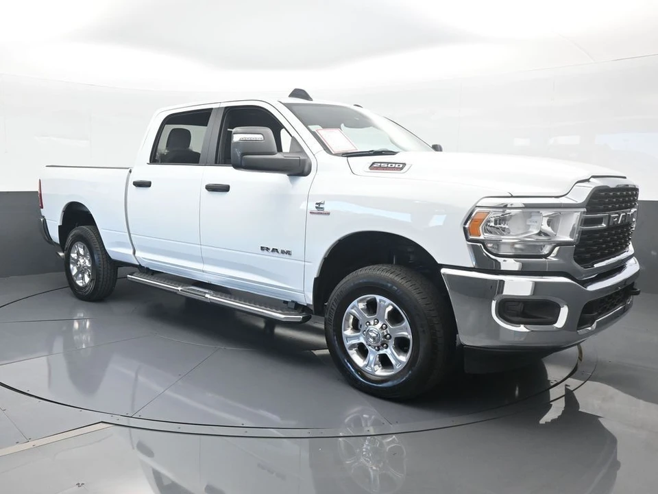 2024 Ram 2500 - Image 8 of 12