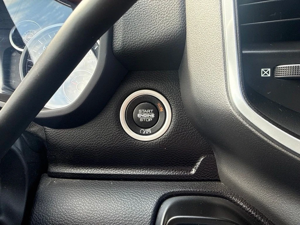 2024 Ram 2500 - Image 10 of 22