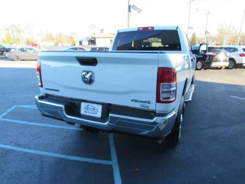 2024 Ram 2500 - Image 9 of 12