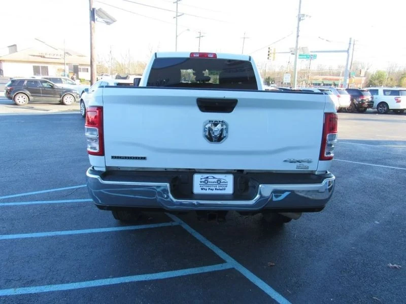 2024 Ram 2500 - Image 8 of 12