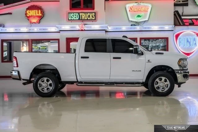 2024 Ram 2500 - Image 10 of 21