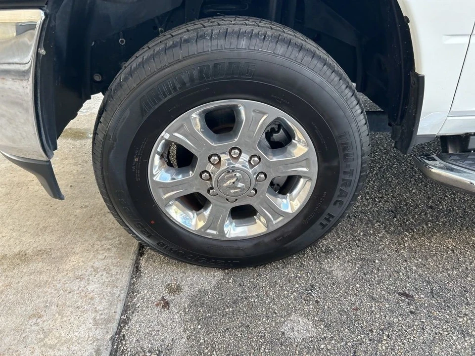 2024 Ram 2500 - Image 12 of 12