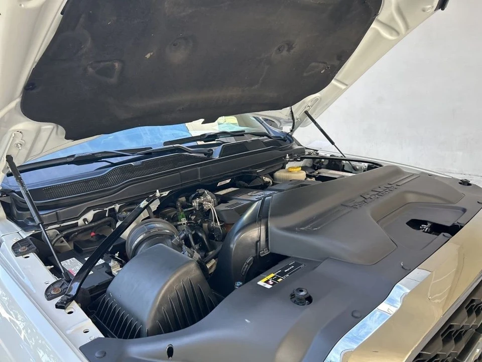 2024 Ram 2500 - Image 10 of 12