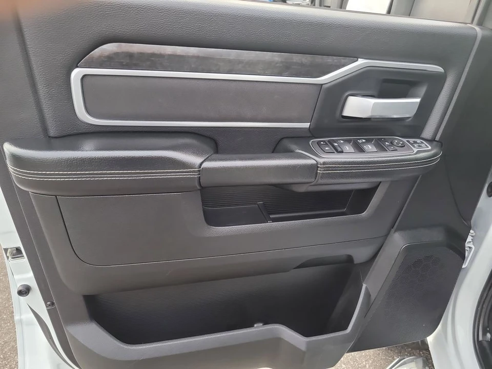 2024 Ram 2500 - Image 14 of 21