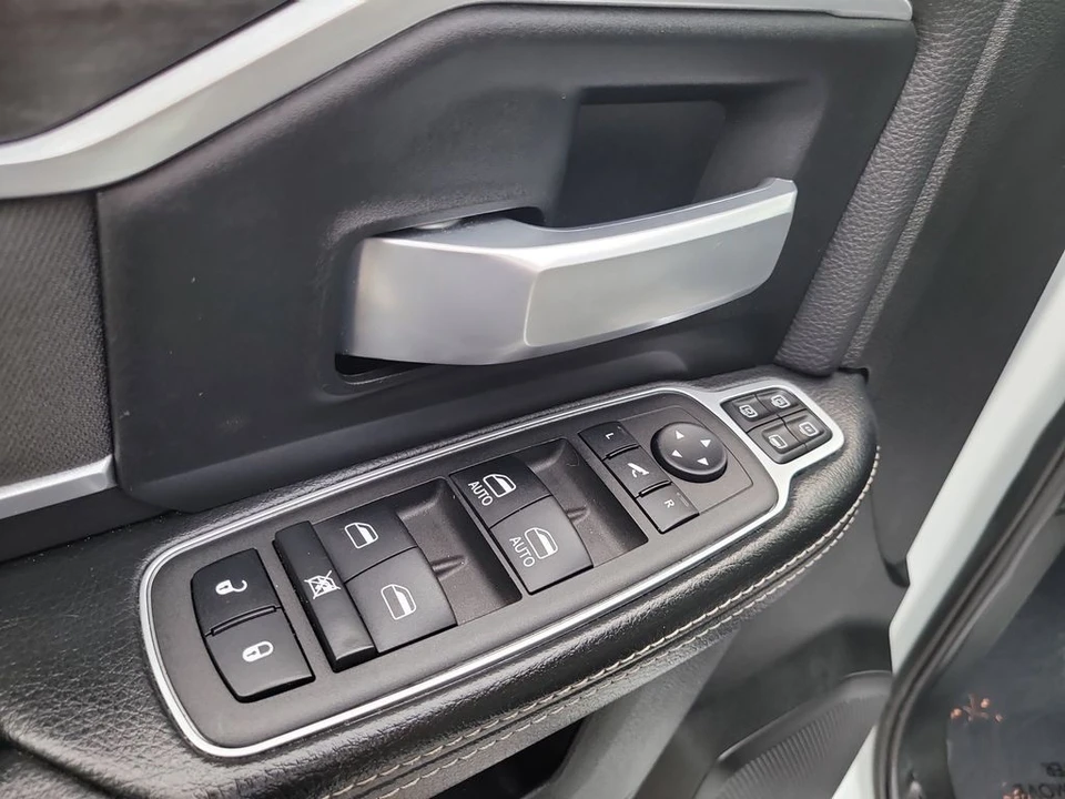 2024 Ram 2500 - Image 15 of 21