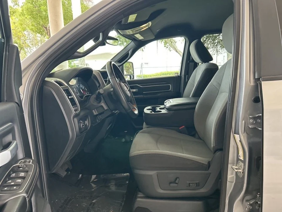 2024 Ram 2500 - Image 5 of 12