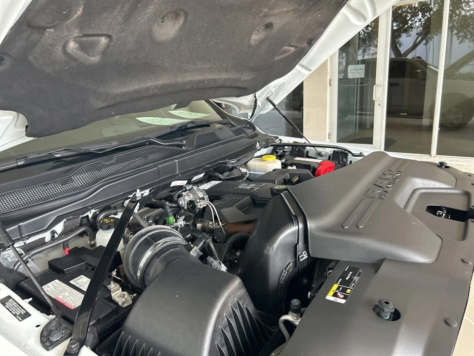 2024 Ram 2500 - Image 10 of 12