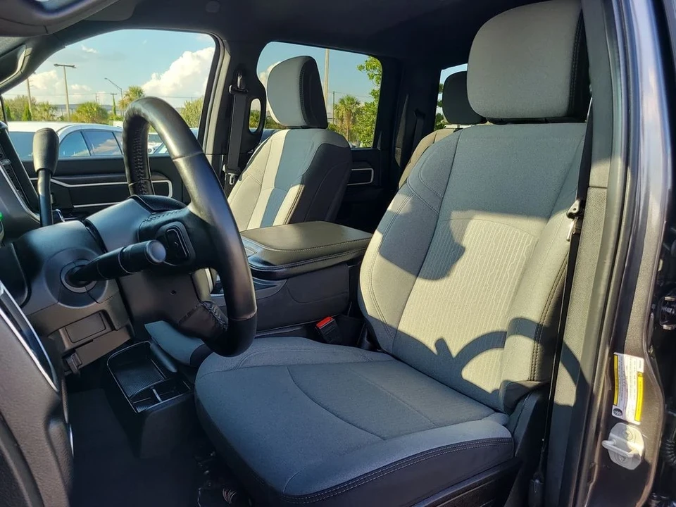 2024 Ram 2500 - Image 17 of 21
