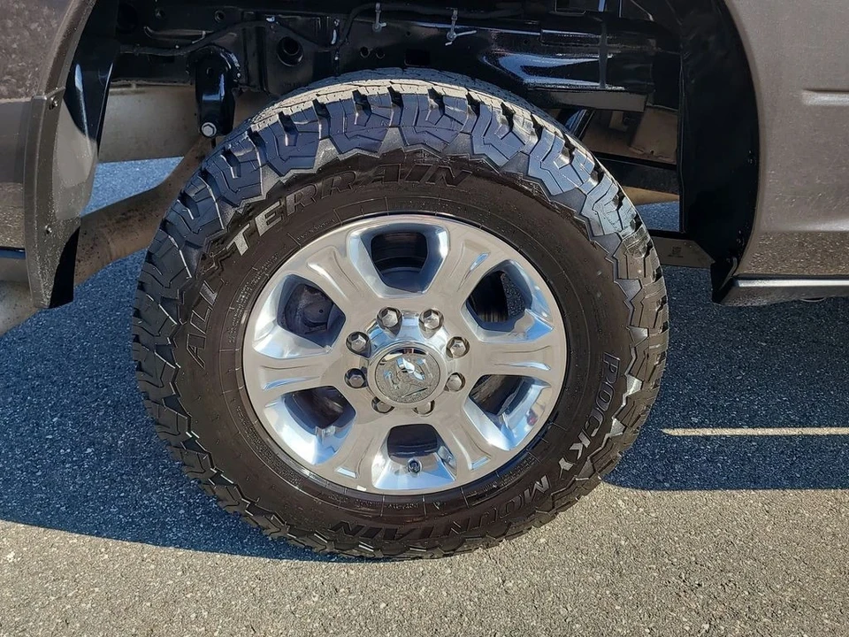 2024 Ram 2500 - Image 5 of 21