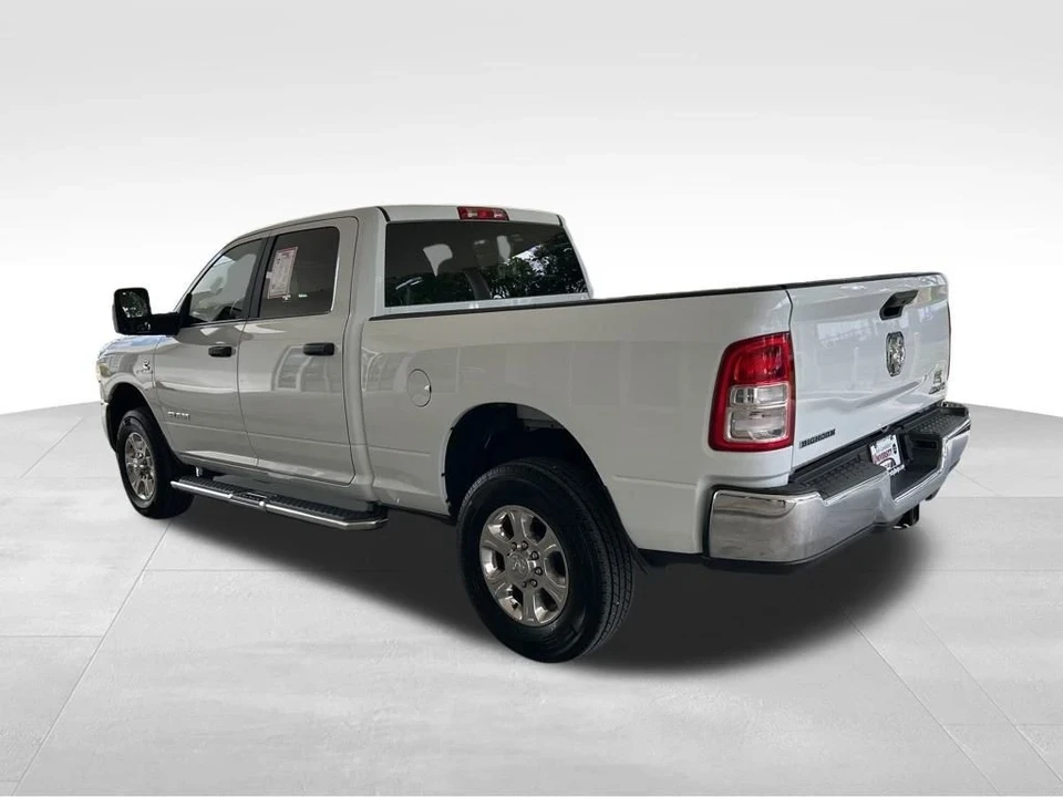 2024 Ram 2500 - Image 4 of 12
