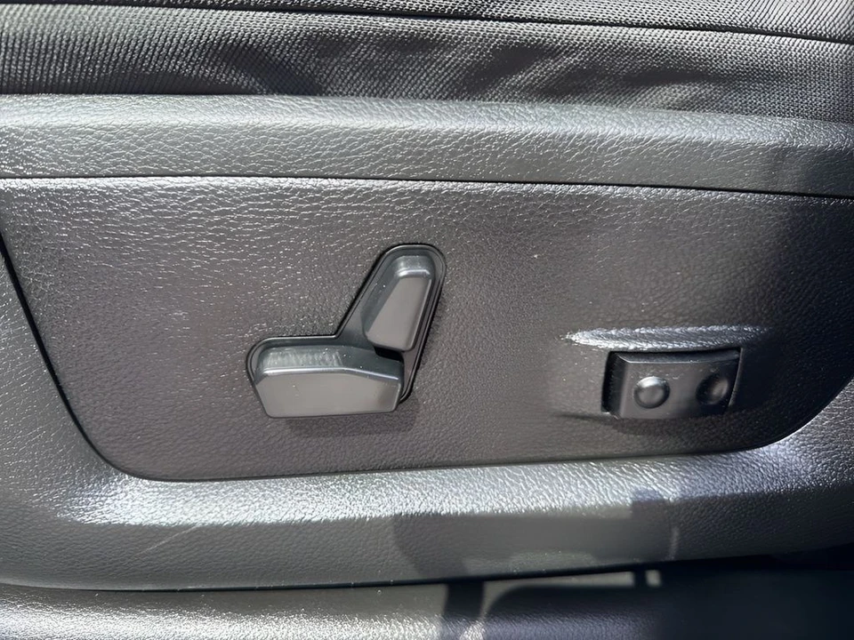 2024 Ram 2500 - Image 10 of 31