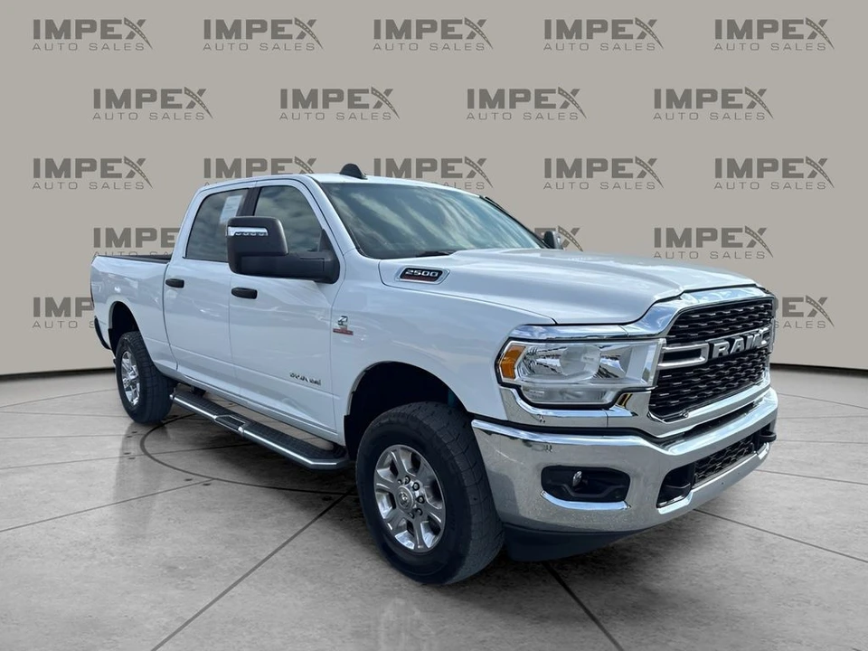 2024 Ram 2500 - Image 7 of 31