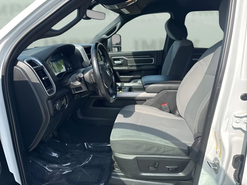 2024 Ram 2500 - Image 9 of 31