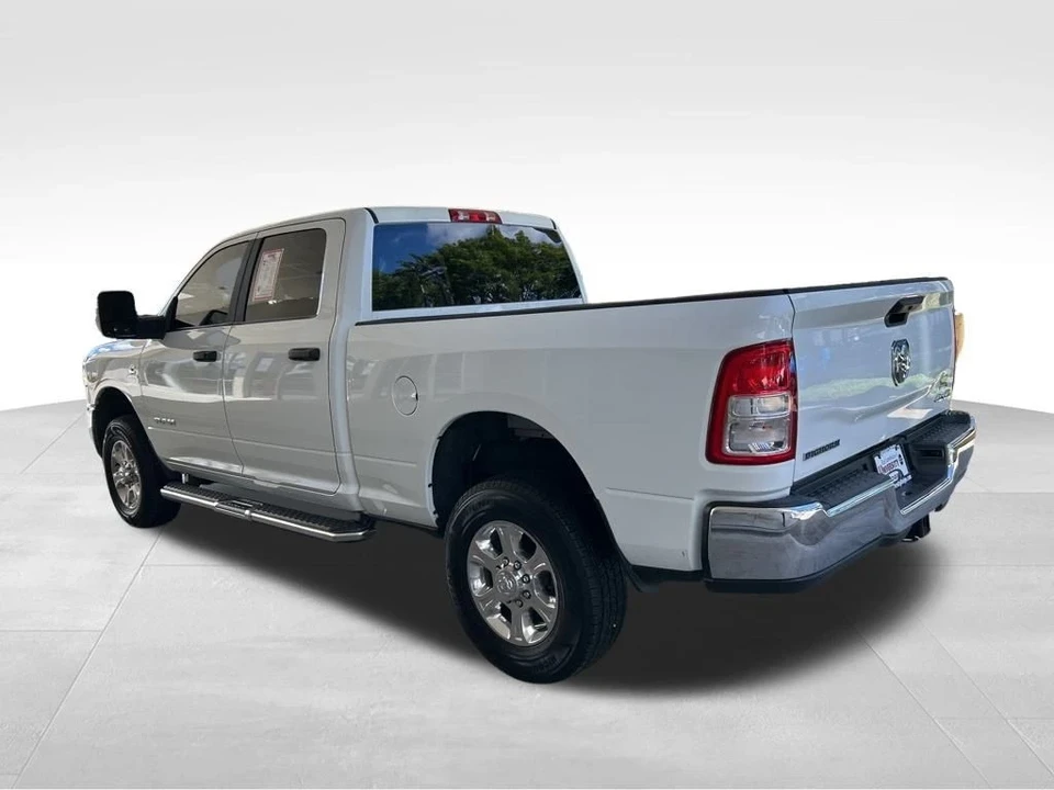2024 Ram 2500 - Image 4 of 12