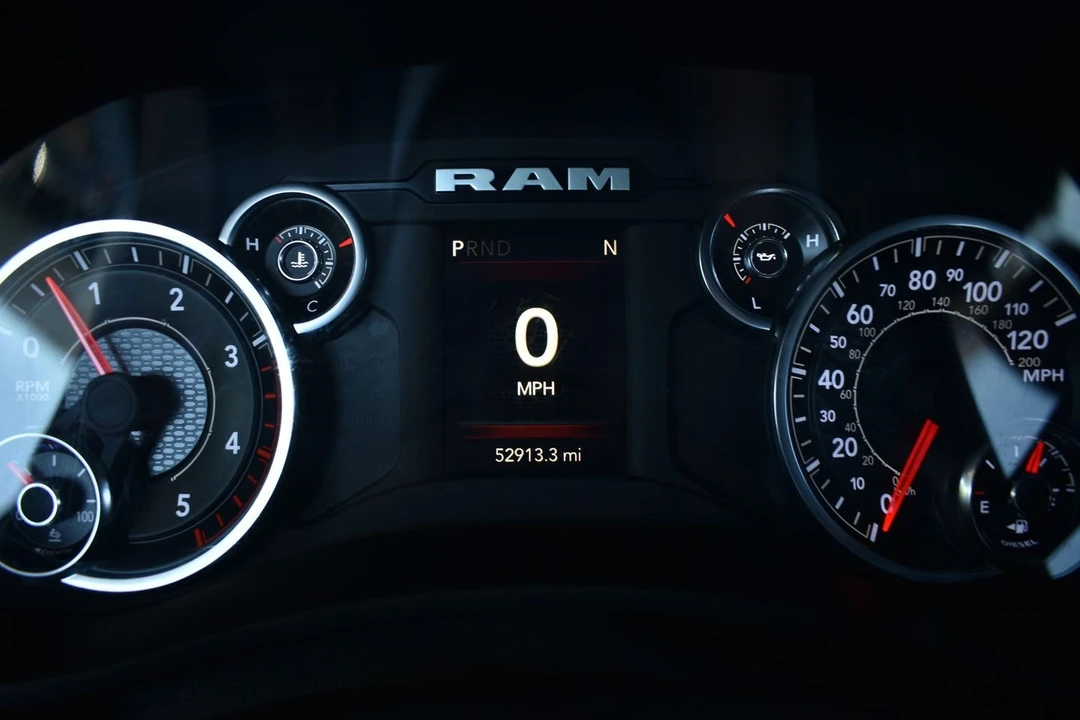2024 Ram 2500 - Image 8 of 16