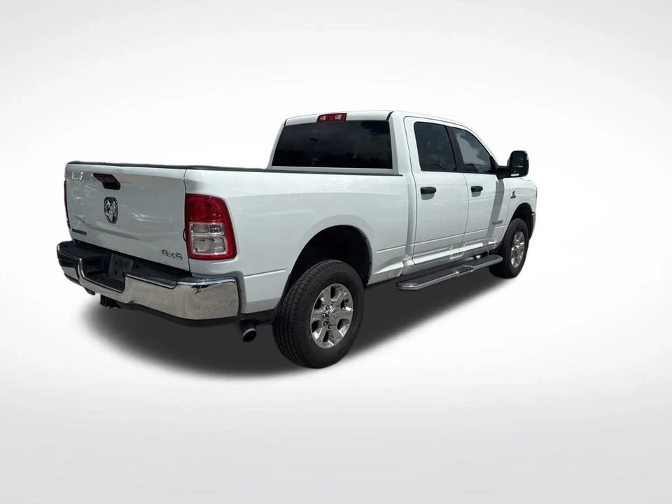 2024 Ram 2500 - Image 4 of 10