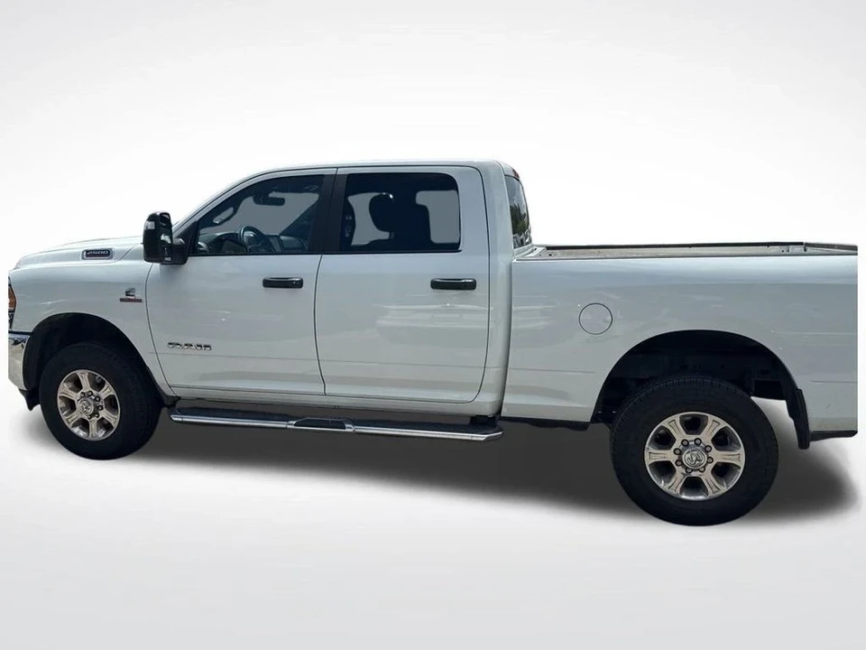 2024 Ram 2500 - Image 6 of 10