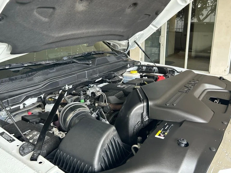 2024 Ram 2500 - Image 10 of 12
