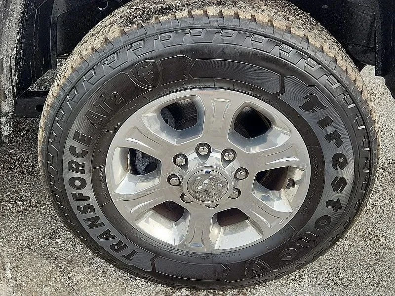 2024 Ram 2500 - Image 9 of 12