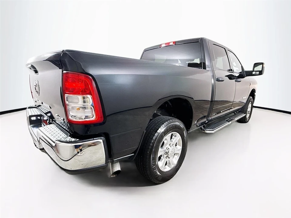 2024 Ram 2500 - Image 7 of 21