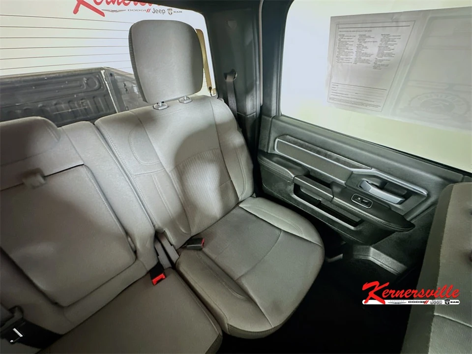 2024 Ram 2500 - Image 14 of 21