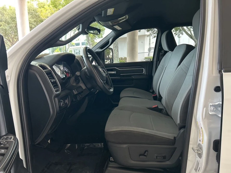 2024 Ram 2500 - Image 4 of 12