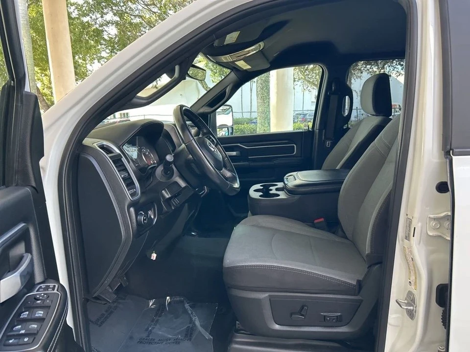 2024 Ram 2500 - Image 5 of 12