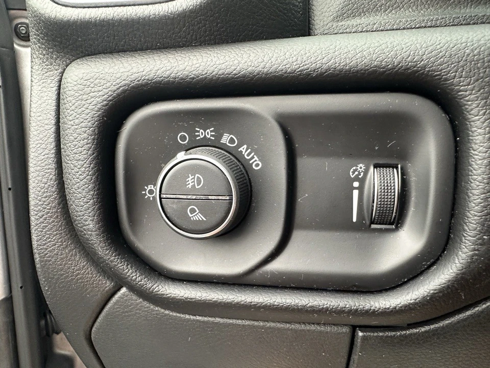2024 Ram 2500 - Image 5 of 12