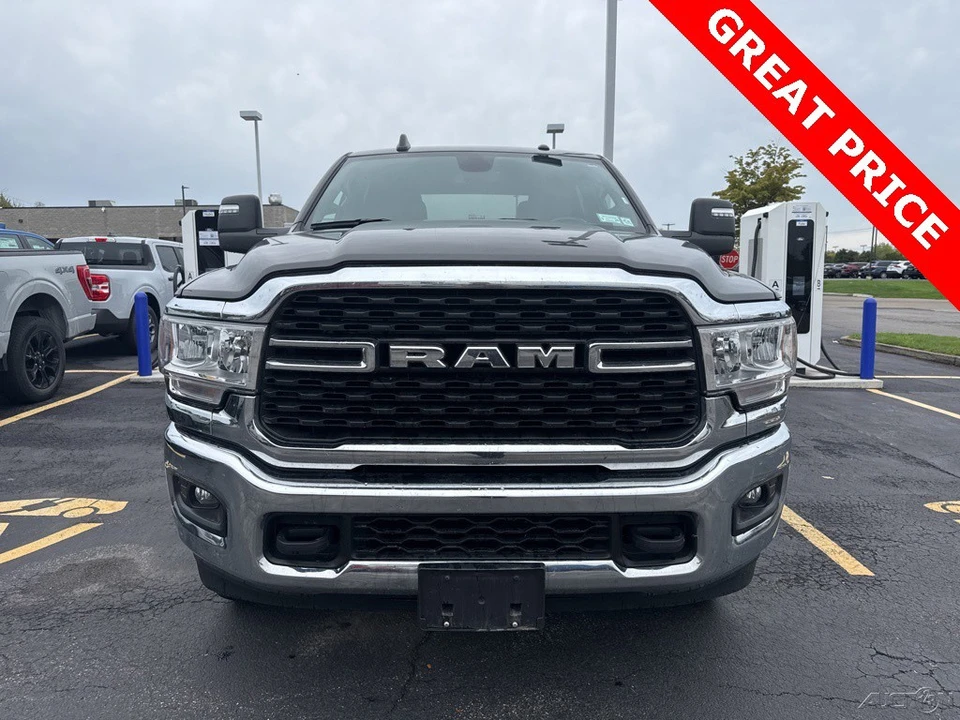 2024 Ram 2500 - Image 3 of 12